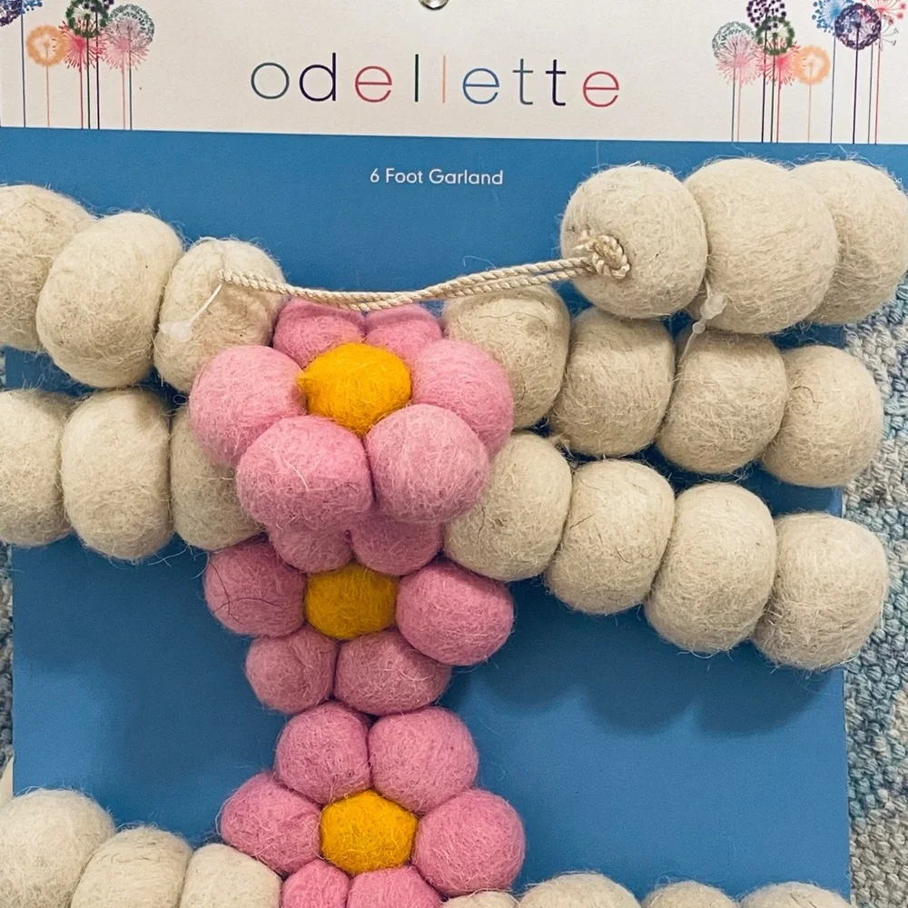 odellette Spring Summer Easter Decor Flower Gnome 6 Foot Woolen Garland